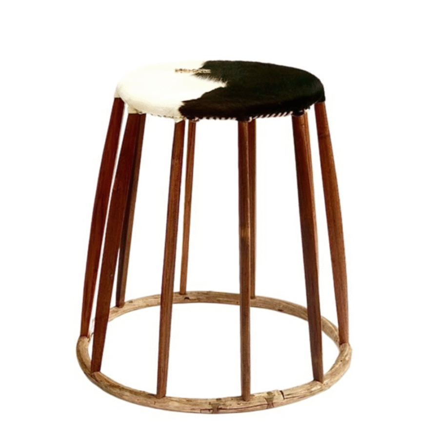 Stretched leather chair